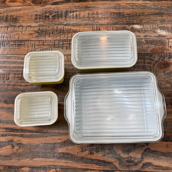 PYREX VERDE REFRIGERATOR SET - Picture 6 of 10